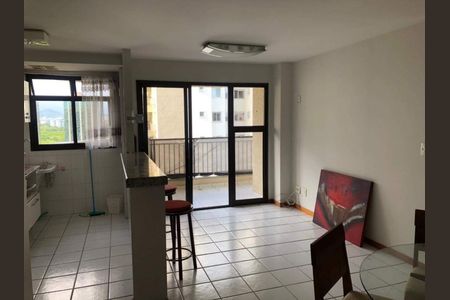 Apartamento à venda com 70m², 2 quartos e 2 vagas