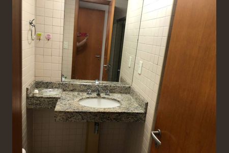 Apartamento à venda com 70m², 2 quartos e 2 vagas