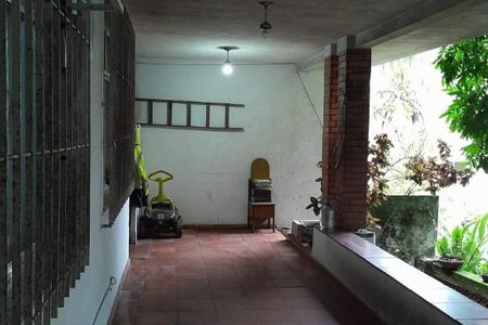 Casa à venda com 298m², 3 quartos e 1 vaga