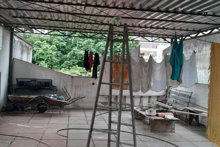 Casa à venda com 298m², 3 quartos e 1 vaga