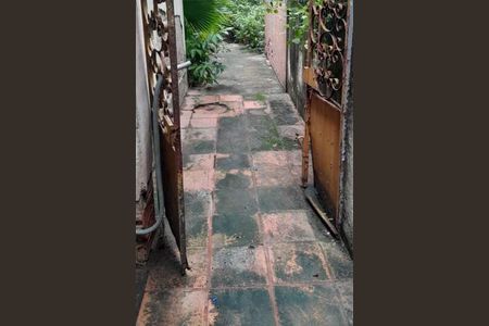 Casa à venda com 298m², 3 quartos e 1 vaga