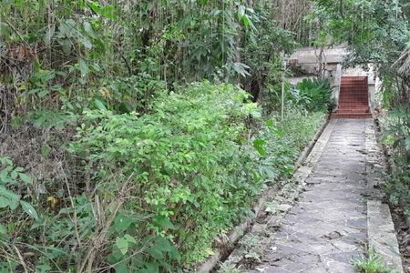 Casa à venda com 298m², 3 quartos e 1 vaga