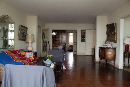 Apartamento à venda com 200m², 4 quartos e 1 vagaSala