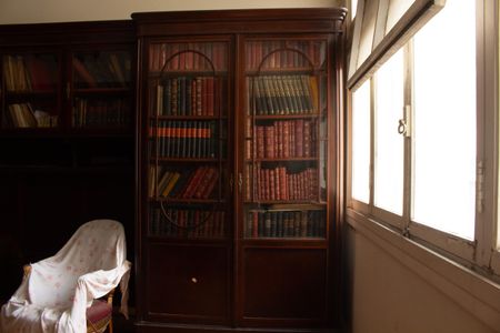 Apartamento à venda com 200m², 4 quartos e 1 vagaEscritório