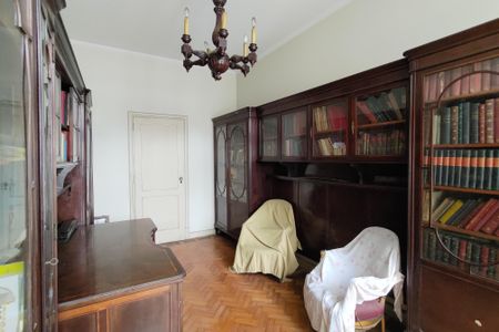 Apartamento à venda com 200m², 4 quartos e 1 vagaEscritório