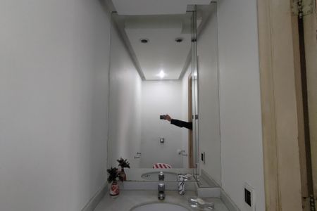 Apartamento à venda com 200m², 4 quartos e 1 vagaLavabo