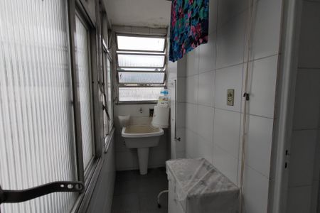 Apartamento à venda com 200m², 4 quartos e 1 vagaÁrea de Serviço