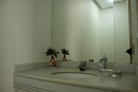 Apartamento à venda com 200m², 4 quartos e 1 vagaLavabo