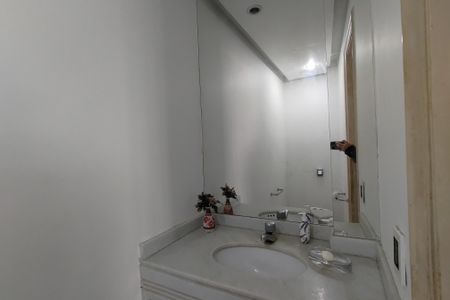 Apartamento à venda com 200m², 4 quartos e 1 vagaLavabo