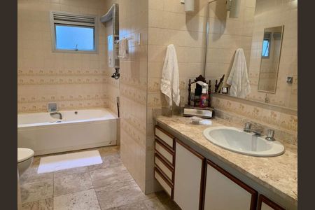 Apartamento à venda com 400m², 4 quartos e 2 vagas