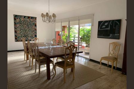 Apartamento à venda com 400m², 4 quartos e 2 vagas