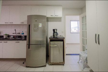 Apartamento à venda com 198m², 3 quartos e 3 vagas