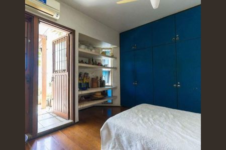 Apartamento à venda com 145m², 4 quartos e 1 vaga