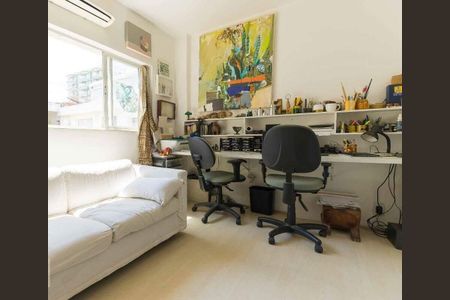 Apartamento à venda com 145m², 4 quartos e 1 vaga