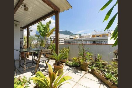 Apartamento à venda com 145m², 4 quartos e 1 vaga