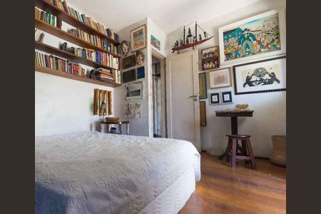 Apartamento à venda com 145m², 4 quartos e 1 vaga