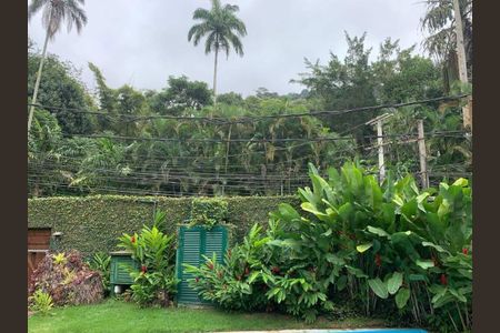 Casa à venda com 452m², 4 quartos e 4 vagas