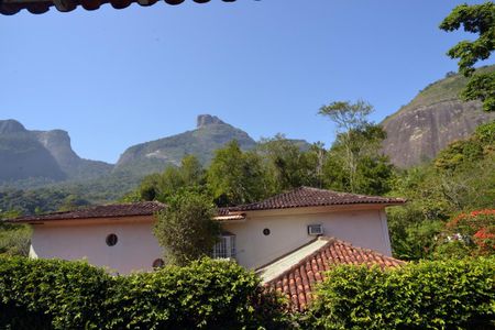 Casa à venda com 778m², 5 quartos e 6 vagas Casa à venda com 778m², 5 quartos e 6 vagasVaranda do Quarto 5