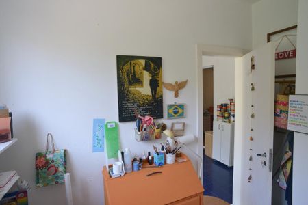 Casa à venda com 778m², 5 quartos e 6 vagas Casa à venda com 778m², 5 quartos e 6 vagasQuarto 2