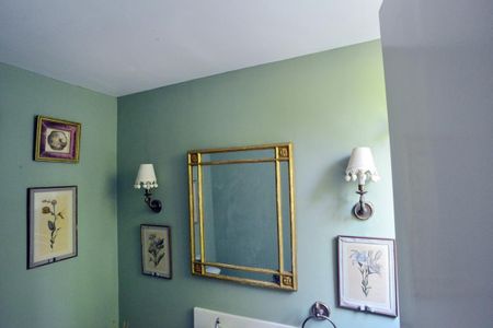 Casa à venda com 778m², 5 quartos e 6 vagas Casa à venda com 778m², 5 quartos e 6 vagasLavabo