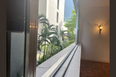 Apartamento à venda com 129m², 3 quartos e 1 vaga