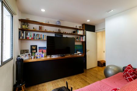 Apartamento à venda com 200m², 4 quartos e 2 vagas Apartamento à venda com 200m², 4 quartos e 2 vagasQuarto 1