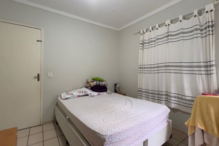 Casa à venda com 170m², 3 quartos e 2 vagasSuíte