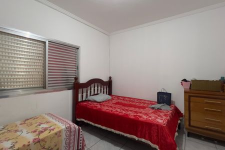 Casa à venda com 170m², 3 quartos e 2 vagasQuarto 2