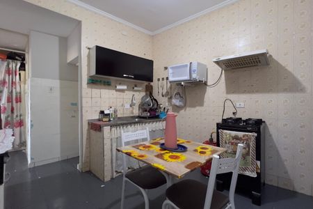 Casa à venda com 170m², 3 quartos e 2 vagasCozinha