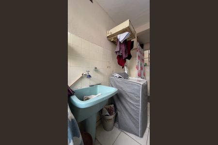 Casa à venda com 170m², 3 quartos e 2 vagasÁrea de Serviço