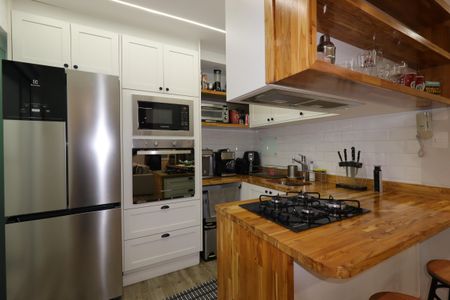 Apartamento à venda com 77m², 2 quartos e 1 vagaCozinha