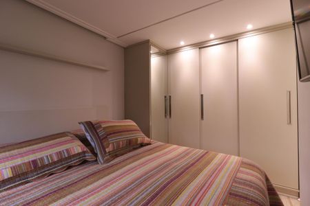 Apartamento à venda com 77m², 2 quartos e 1 vagaSuíte