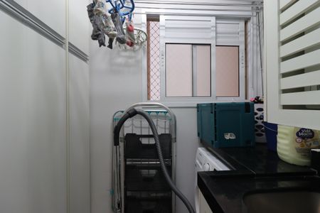 Apartamento à venda com 77m², 2 quartos e 1 vagaÁrea de Serviço