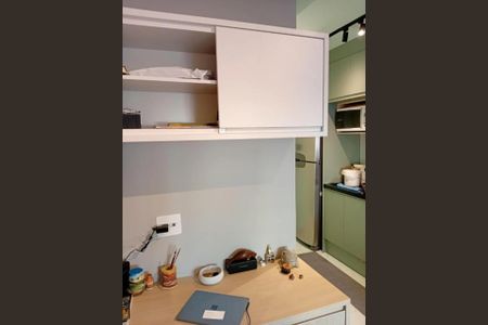 Apartamento à venda com 27m², 1 quarto e sem vagaFoto 02