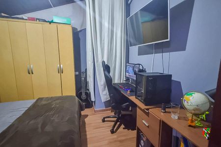 Casa à venda com 243m², 4 quartos e 3 vagasQuarto 3