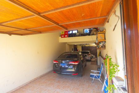 Casa à venda com 243m², 4 quartos e 3 vagasGaragem