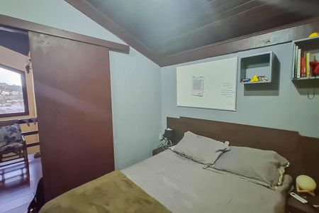 Casa à venda com 243m², 4 quartos e 3 vagasQuarto 3