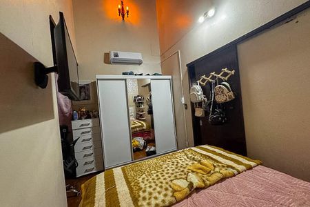 Casa à venda com 243m², 4 quartos e 3 vagasQuarto 1