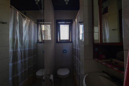 Casa à venda com 243m², 4 quartos e 3 vagasBanheiro da Suíte