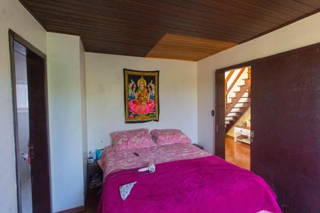 Casa à venda com 243m², 4 quartos e 3 vagas Suíte