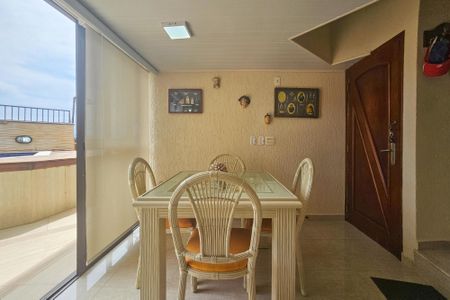 Apartamento para alugar com 240m², 3 quartos e 2 vagas Apartamento para alugar com 240m², 3 quartos e 2 vagasSala