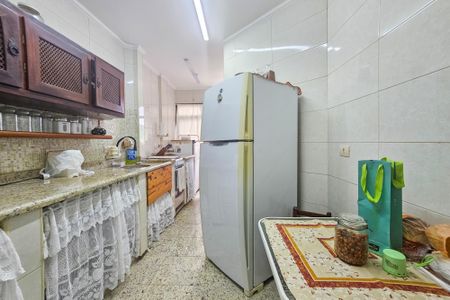 Apartamento para alugar com 240m², 3 quartos e 2 vagas Apartamento para alugar com 240m², 3 quartos e 2 vagasCozinha