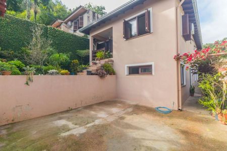 Casa à venda com 290m², 4 quartos e 2 vagasÁrea Externa