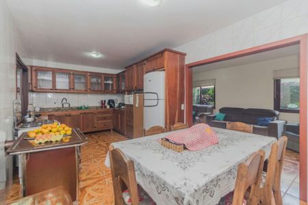 Cozinha de casa à venda com 4 quartos, 290m² em Tristeza, Porto Alegre