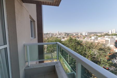 Apartamento para alugar com 78m², 2 quartos e 1 vaga Apartamento para alugar com 78m², 2 quartos e 1 vagaVaranda