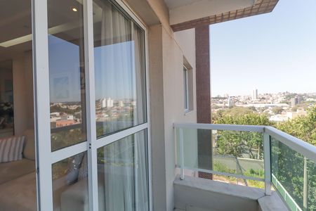 Apartamento para alugar com 78m², 2 quartos e 1 vaga Apartamento para alugar com 78m², 2 quartos e 1 vagaVaranda