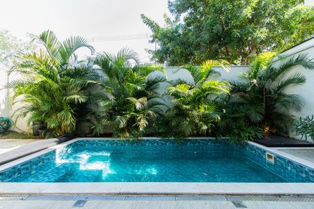 Casa de condomínio para alugar com 154m², 3 quartos e 2 vagas Casa de condomínio para alugar com 154m², 3 quartos e 2 vagasPiscina