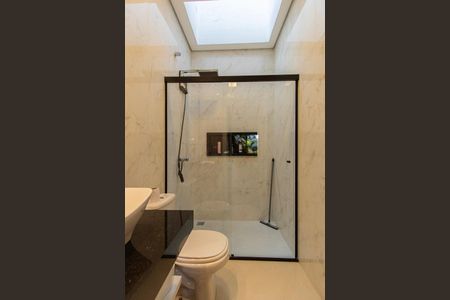 Casa de condomínio para alugar com 154m², 3 quartos e 2 vagas Casa de condomínio para alugar com 154m², 3 quartos e 2 vagasBanheiro Suíte