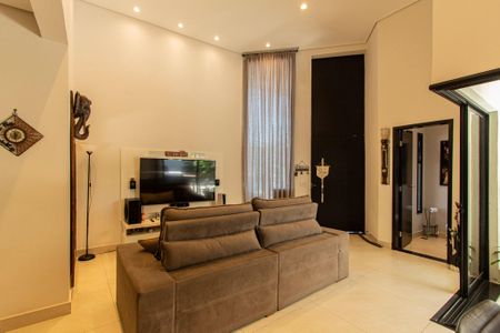 Casa de condomínio para alugar com 154m², 3 quartos e 2 vagas Casa de condomínio para alugar com 154m², 3 quartos e 2 vagasSala