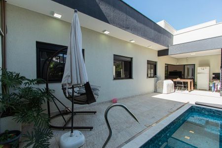 Casa de condomínio para alugar com 154m², 3 quartos e 2 vagas Casa de condomínio para alugar com 154m², 3 quartos e 2 vagasPiscina